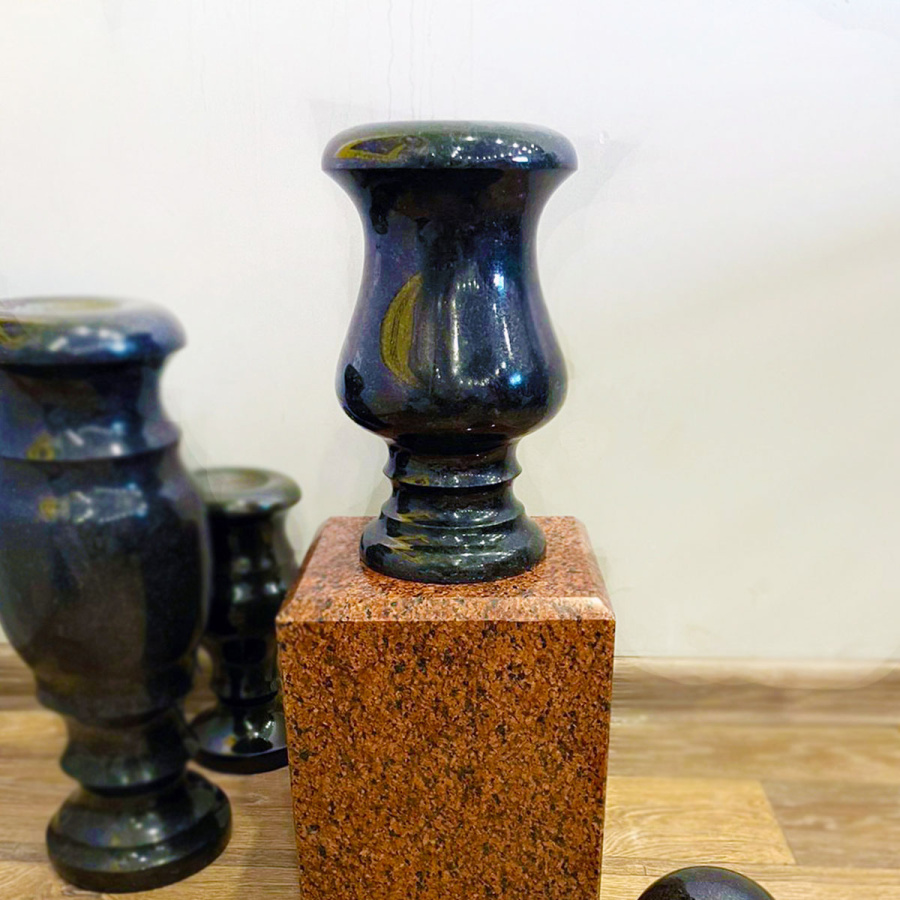 Ваза из гранита 20см ВЗ002 фото 1