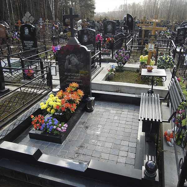 Мемориальные комплексы