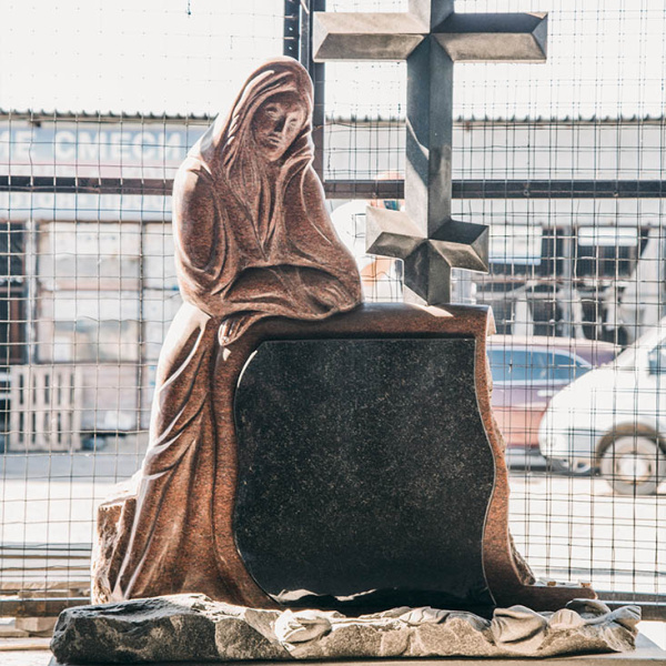 Эксклюзивные памятники