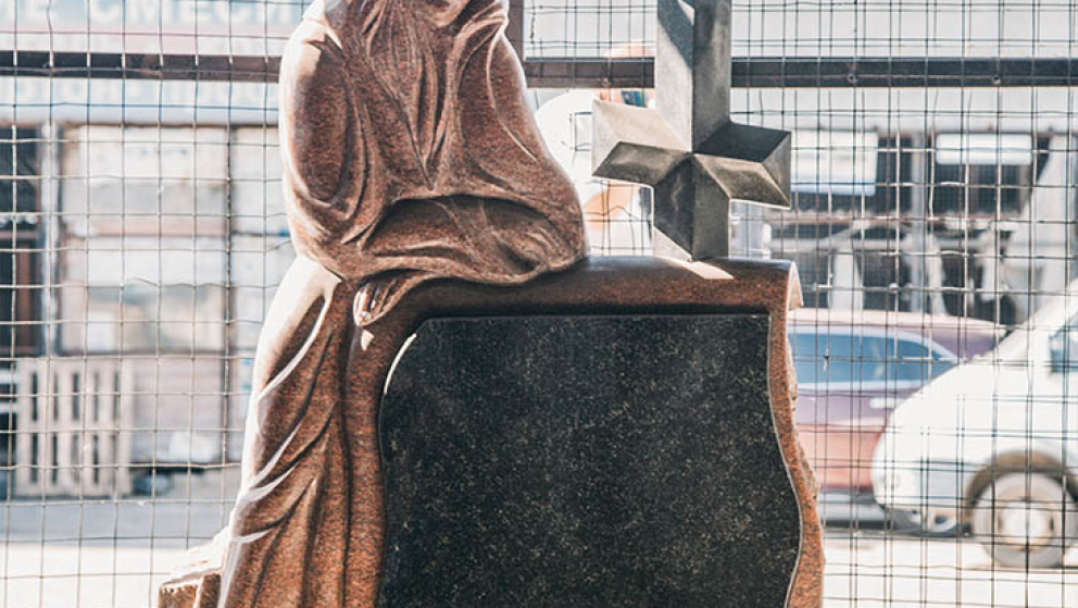 Эксклюзивные памятники